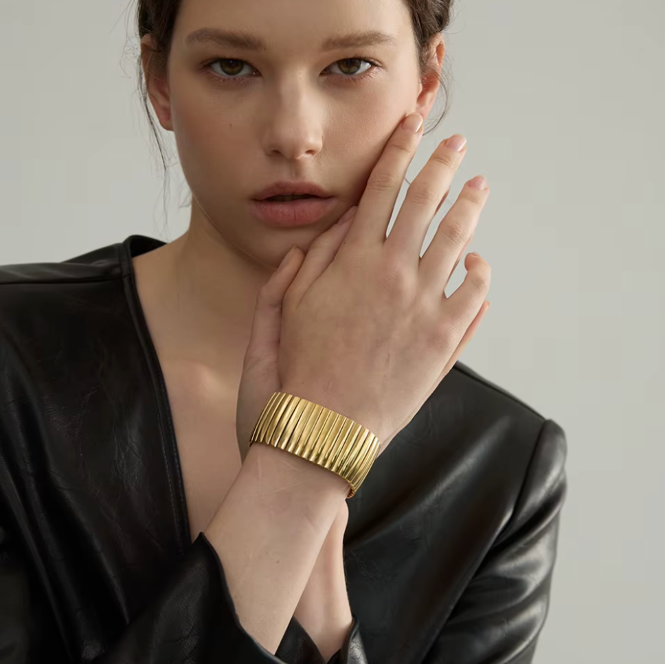 Romy Bangle