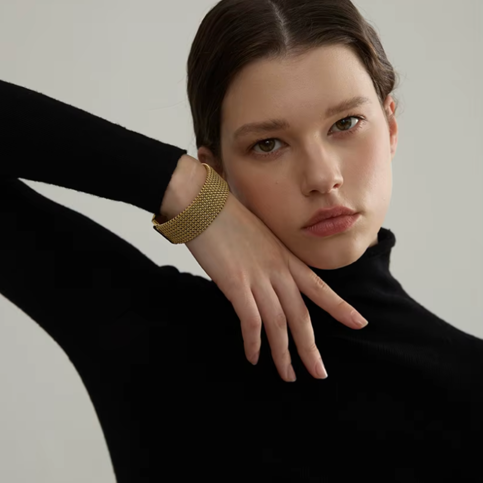 Rhea Bracelet