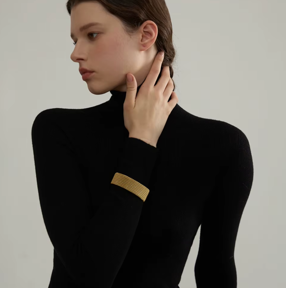 Rhea Bracelet