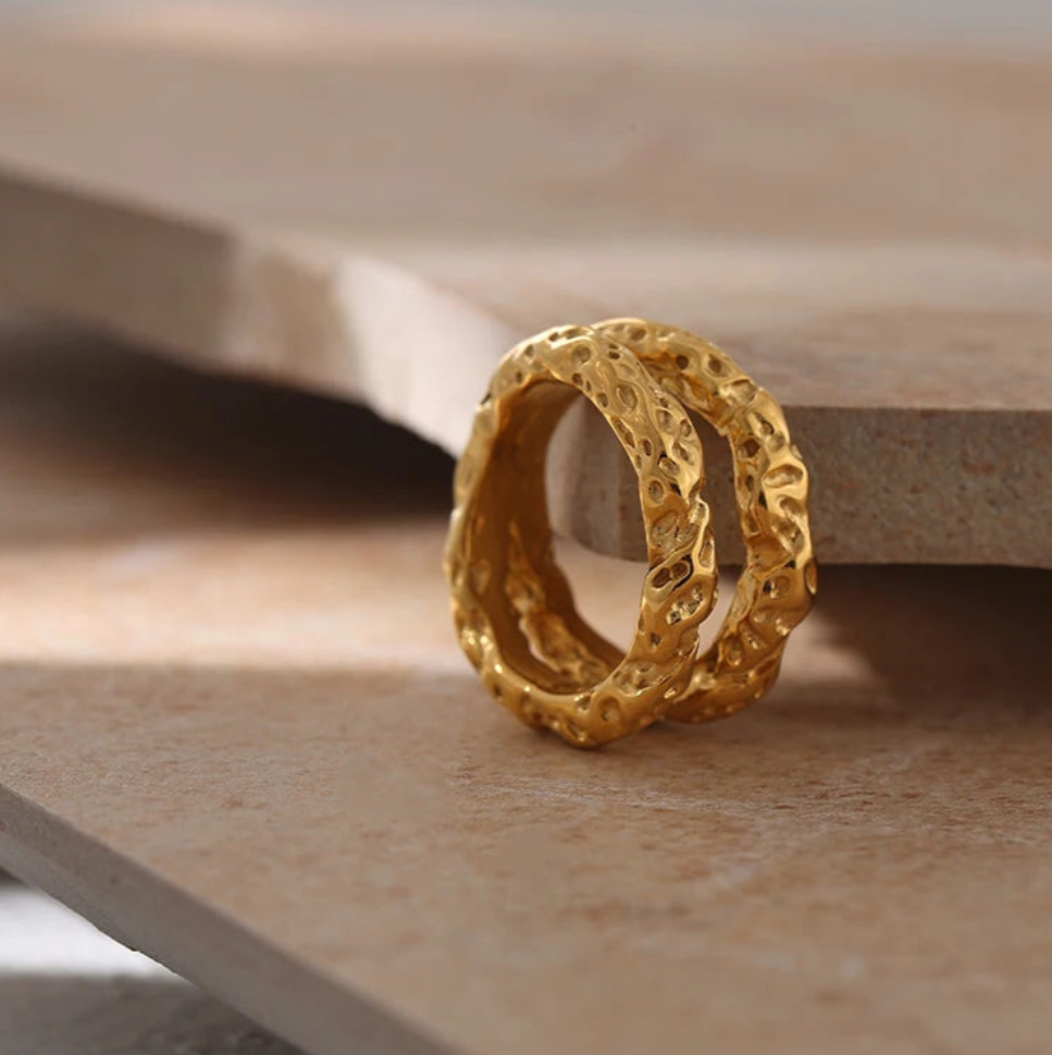Dahlia Ring