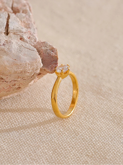Vittoria Ring
