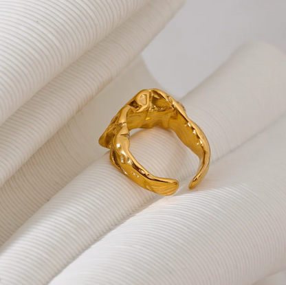 Ivy Ring