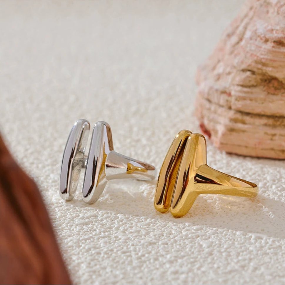 Lyra Ring